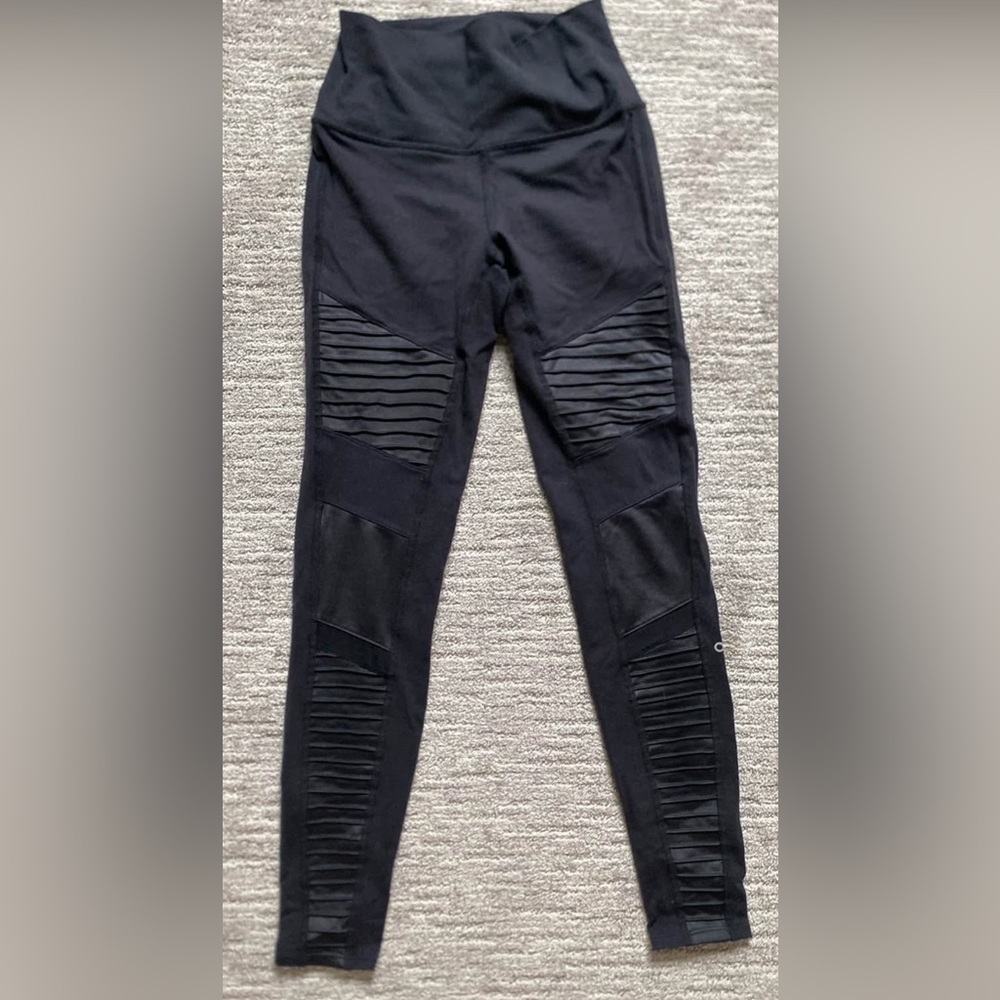 ALO Yoga Black Ribbed Moto-Style Leggings